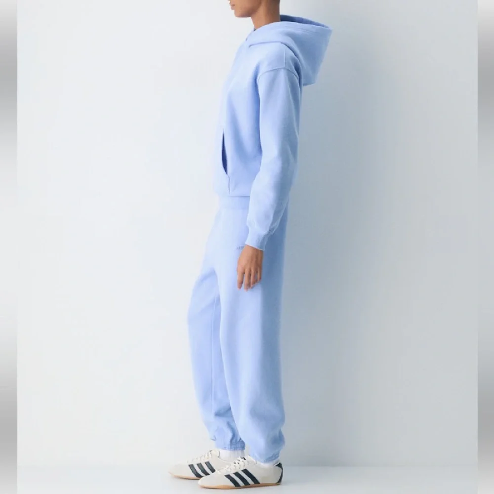 NWT Aritzia Cozy Sweatfleece Perfect Hoodie & Sweatpants - Picture 2 of 6